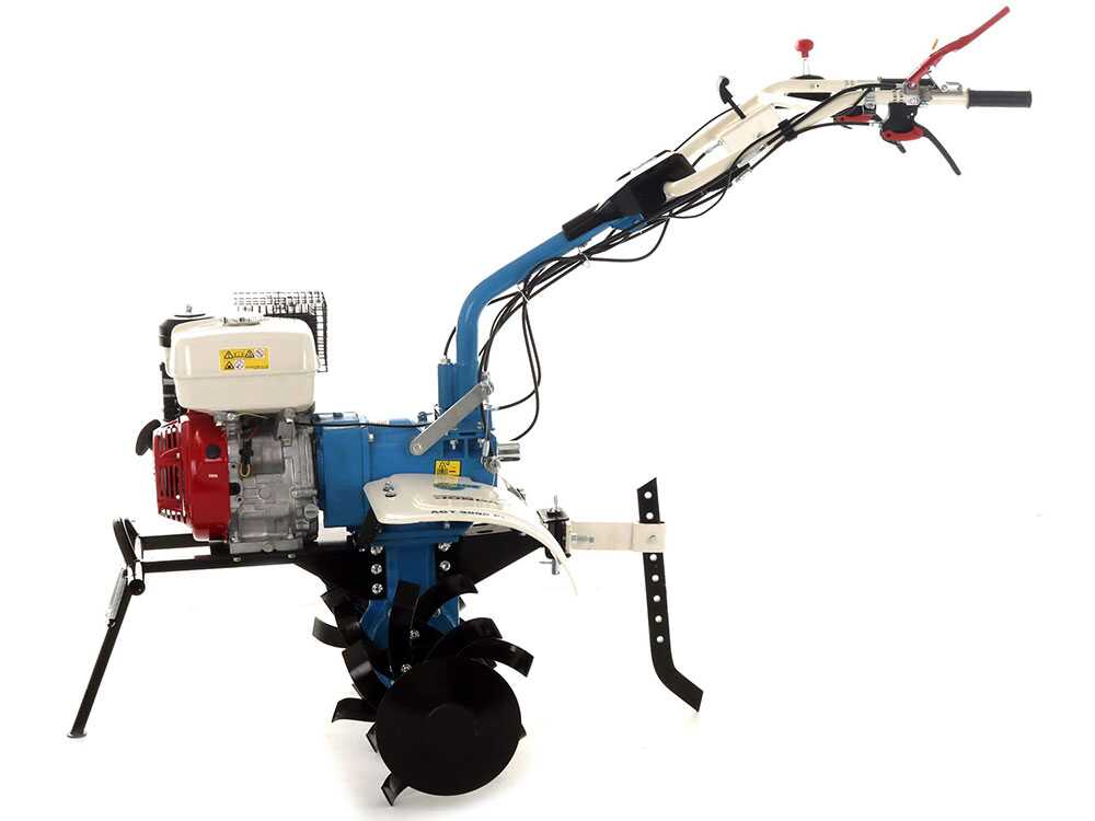 motobineuse agt 9000 avec moteur honda gx270 de 270 cm3 vitesses 2+1 arrière Motobineuse AGT 9000 avec moteur Honda GX270 de 270 cm3 - Vitesses 2+1 arrière