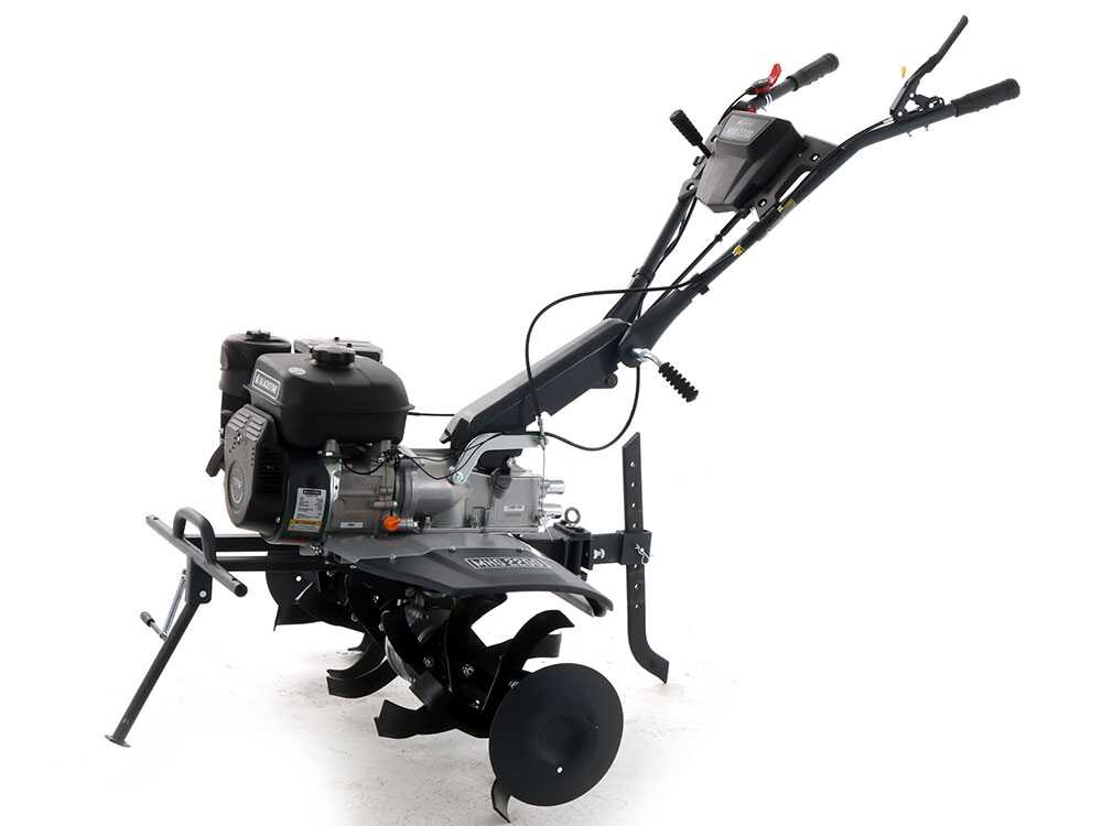 motobineuse blackstone mhg 2200 avec moteur thermique à essence 212 cm3 Motobineuse BlackStone MHG 2200 avec moteur thermique à essence 212 cm3