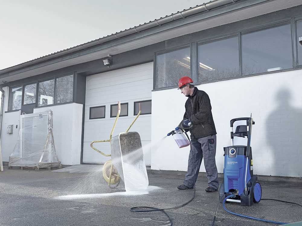 nilfisk mc 2c 140/610xt eu nettoyeur haute pression à eau froide semi professionnel 140 bars 610 l/h Nilfisk MC 2C-140/610XT EU - Nettoyeur haute pression à eau froide semi-professionnel - 140 bars - 610 l/h